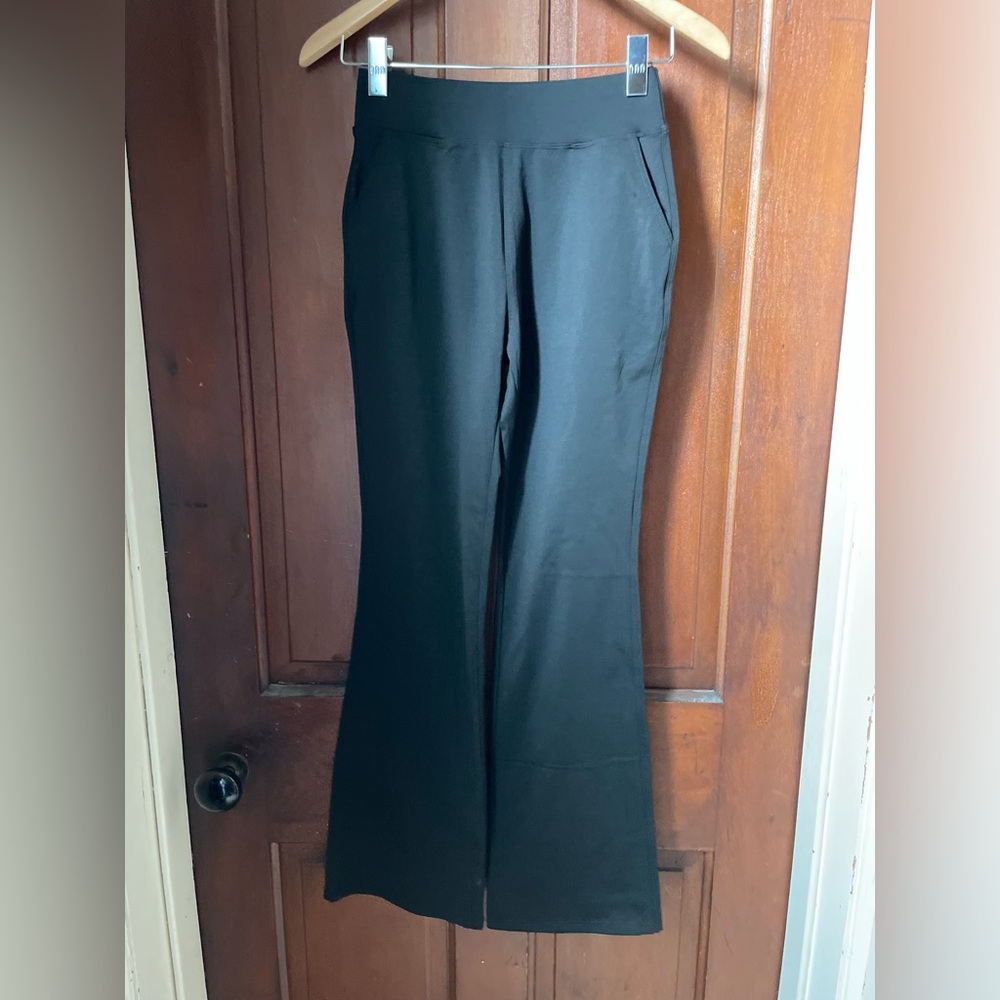women's small black athletic pants